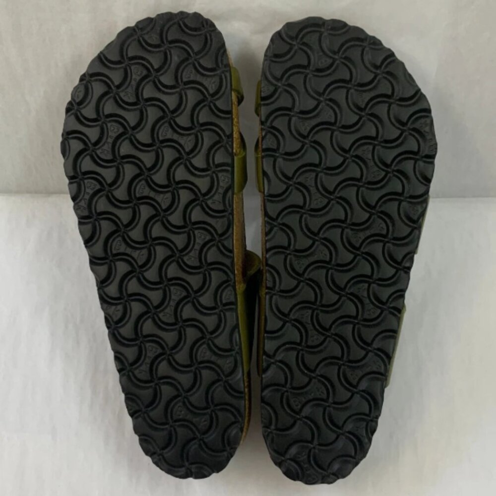 Birkenstock Mayari Oiled Leather Olive Regular Width Sandals - Picture 4 of 5